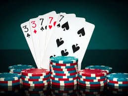 Live dealer broadcasting Koprok game on totowin 567.com platform
